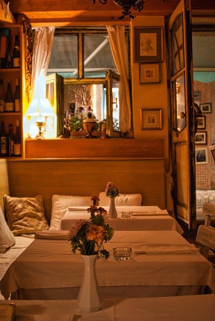 Add Personality To Your Space With This Interior Decorating Advice